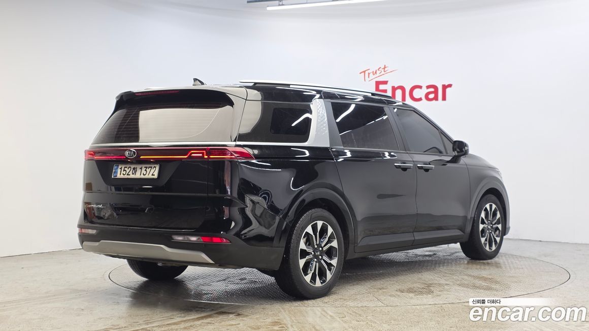 Kia Canival 2021