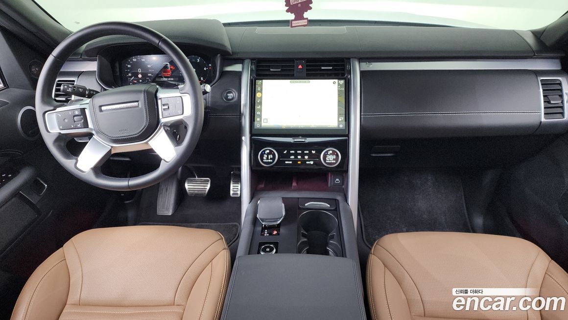 Land Rover Discovery 2024