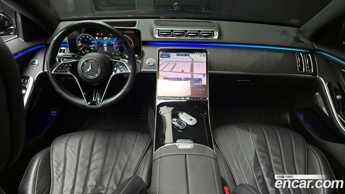 Mercedes-Benz S-Class 2021