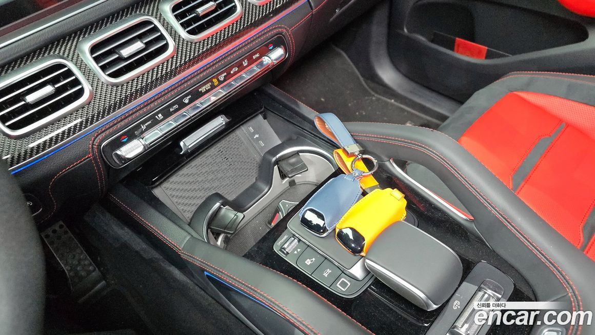 Mercedes-Benz GLE-Class 2025