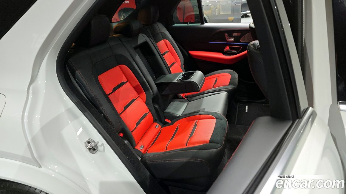 Mercedes-Benz GLE-Class 2025