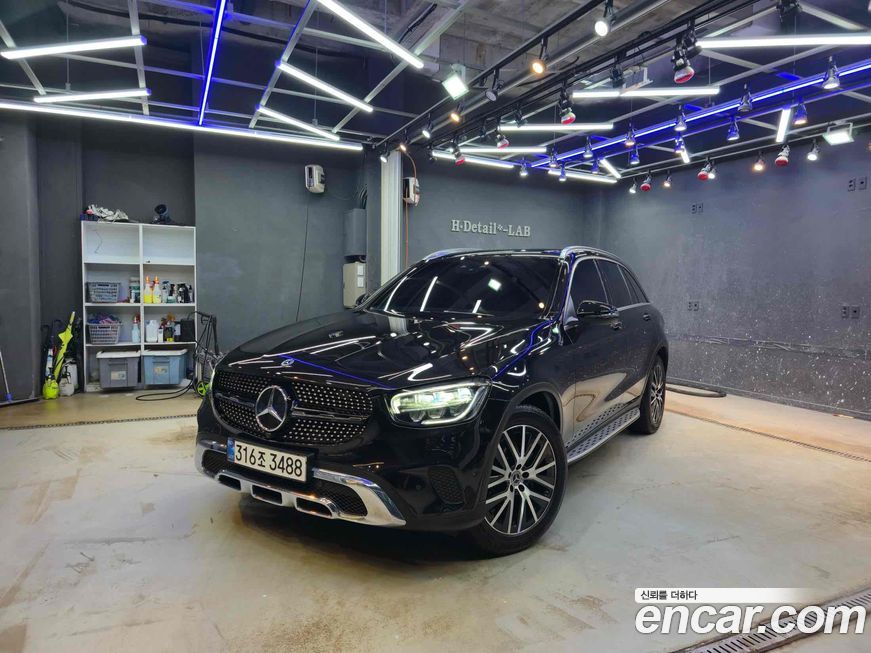 Mercedes-Benz GLC-Class 2020