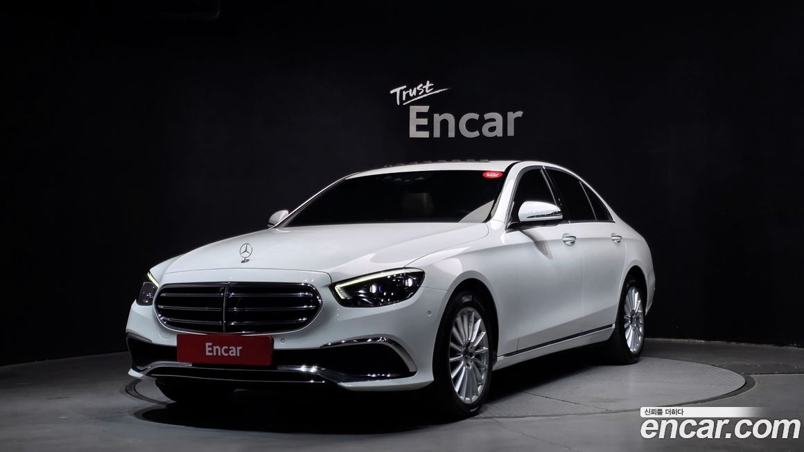 Mercedes-Benz E-Class 2021