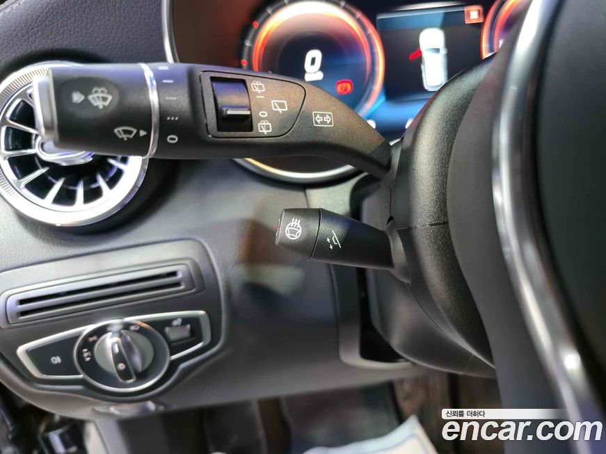 Mercedes-Benz GLC-Class 2020