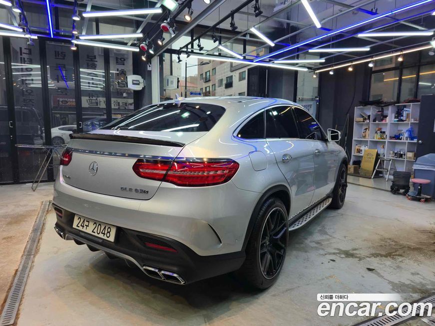 Mercedes-Benz GLE-Class 2017