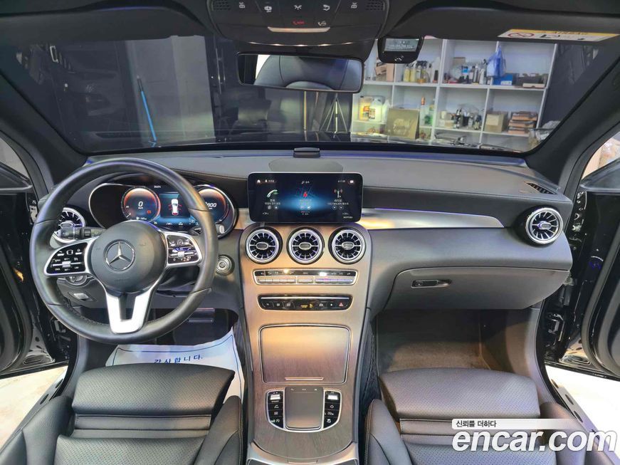 Mercedes-Benz GLC-Class 2020