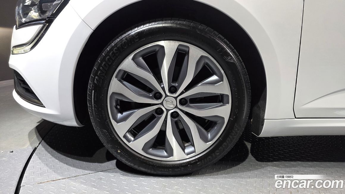 Renault-KoreaSamsung SM6 2017