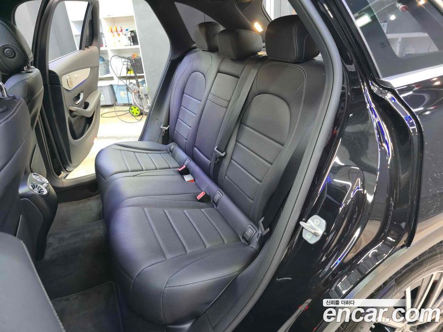 Mercedes-Benz GLC-Class 2020