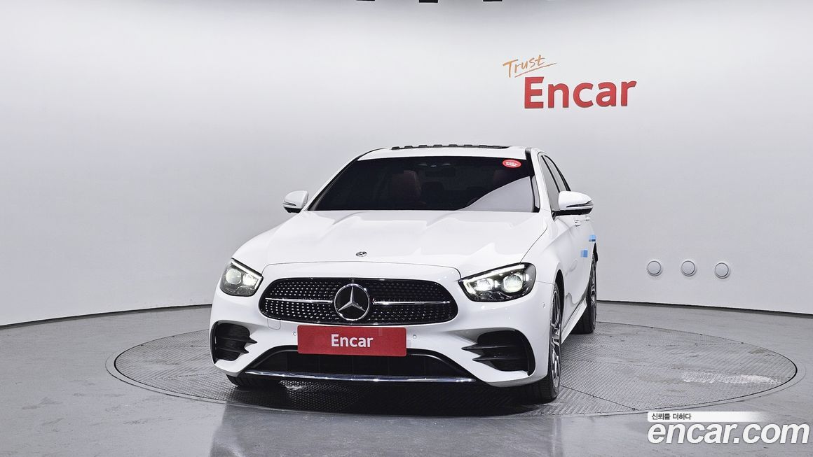 Mercedes-Benz E-Class 2021