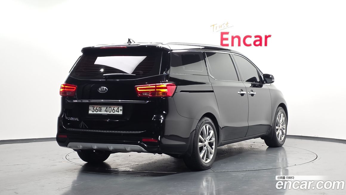 Kia Canival 2019