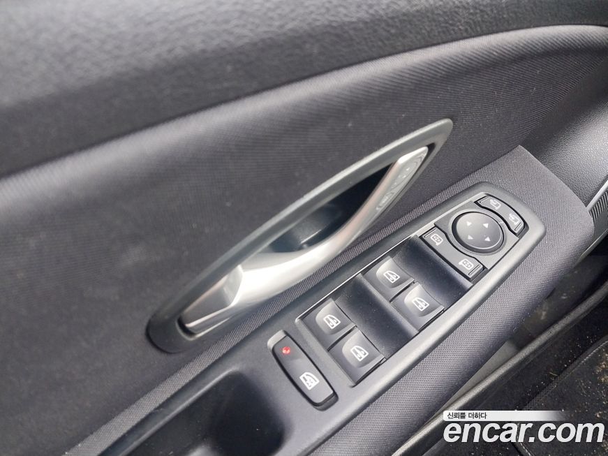 Renault-KoreaSamsung SM3 2011