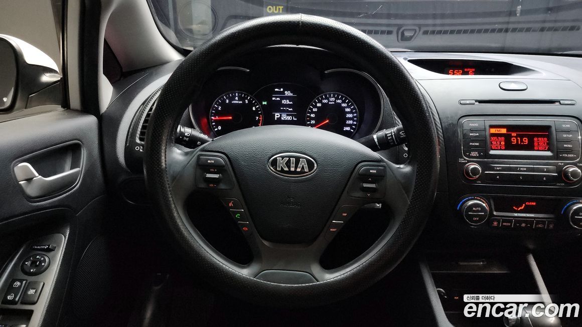 Kia K3 2013