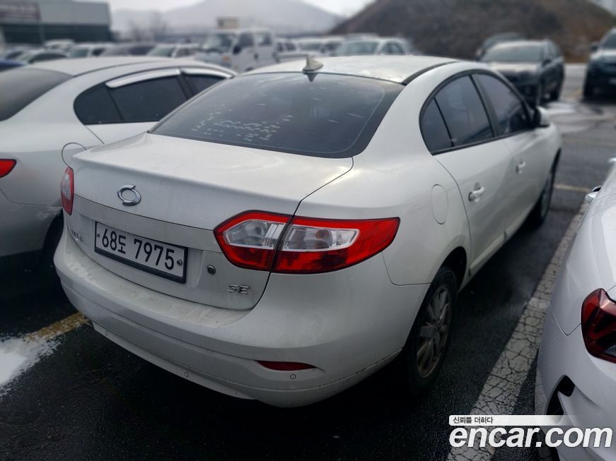 Renault-KoreaSamsung SM3 2011