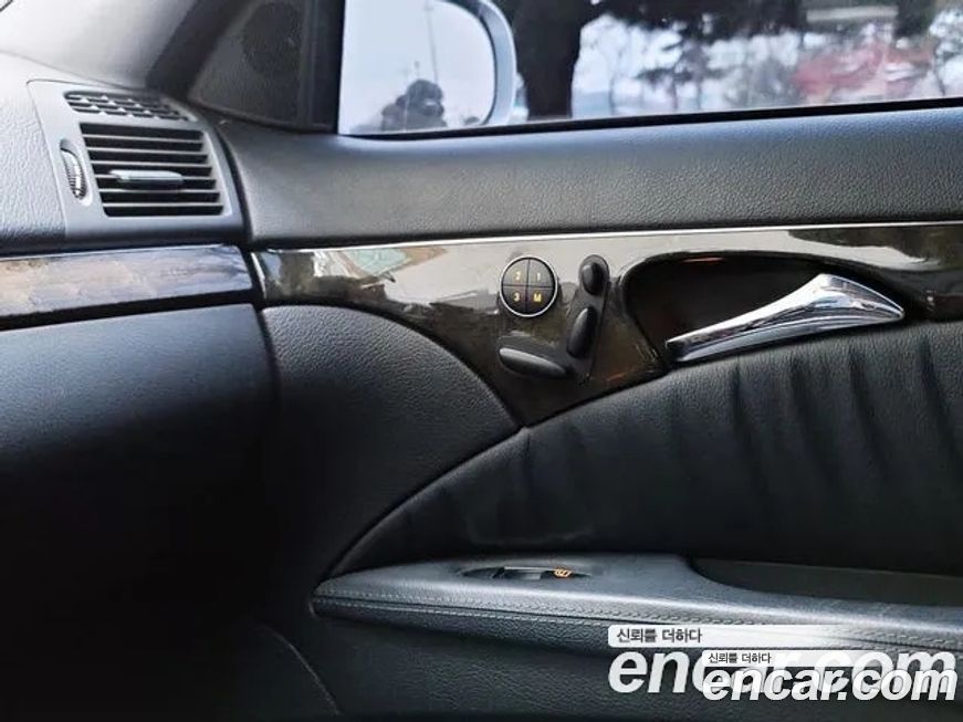 Mercedes-Benz E-Class 2003