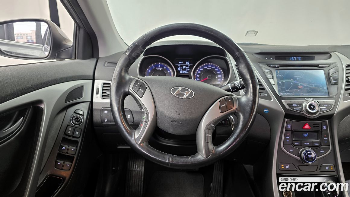 Hyundai AVANTE 2014