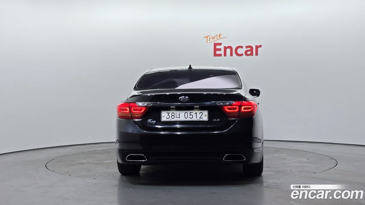 Kia K9 2013