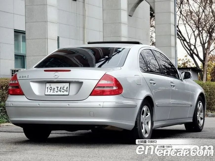 Mercedes-Benz E-Class 2003