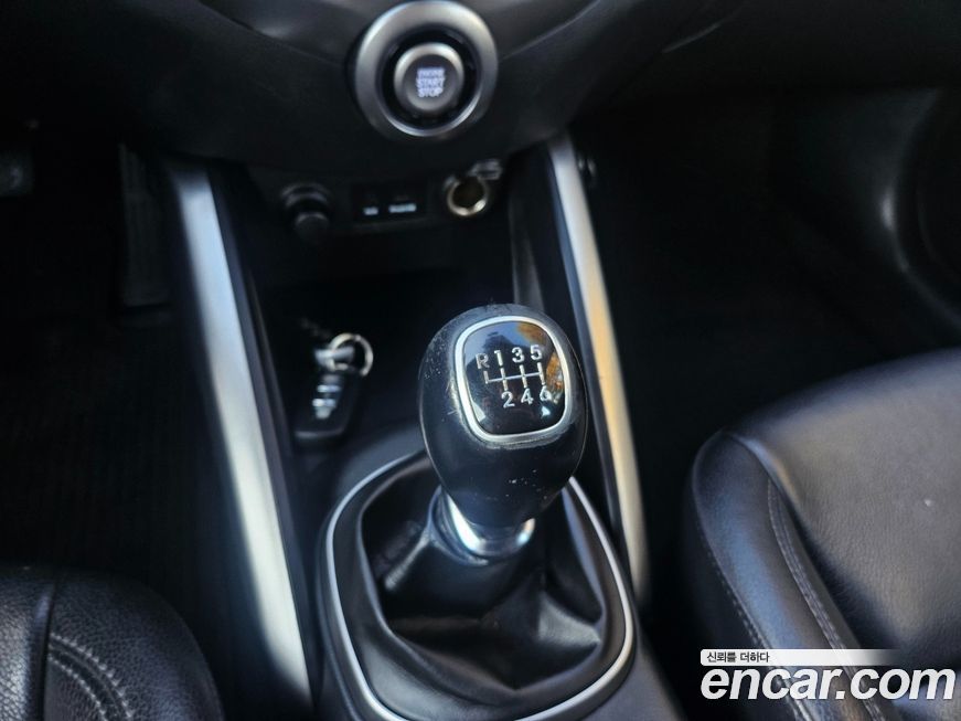 Hyundai Veloster 2013