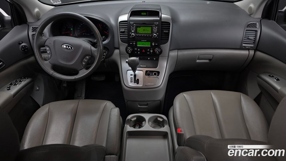 Kia Canival 2012