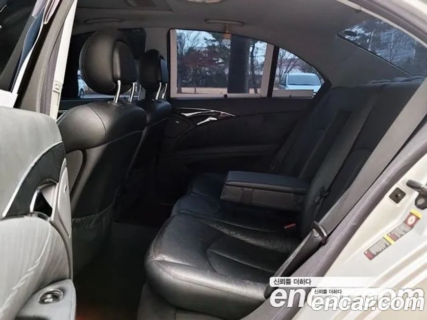 Mercedes-Benz E-Class 2003