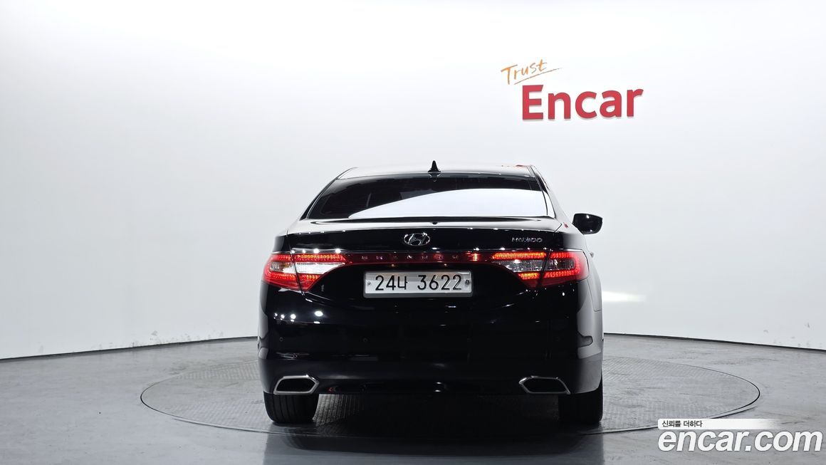 Hyundai Grandeur 2015