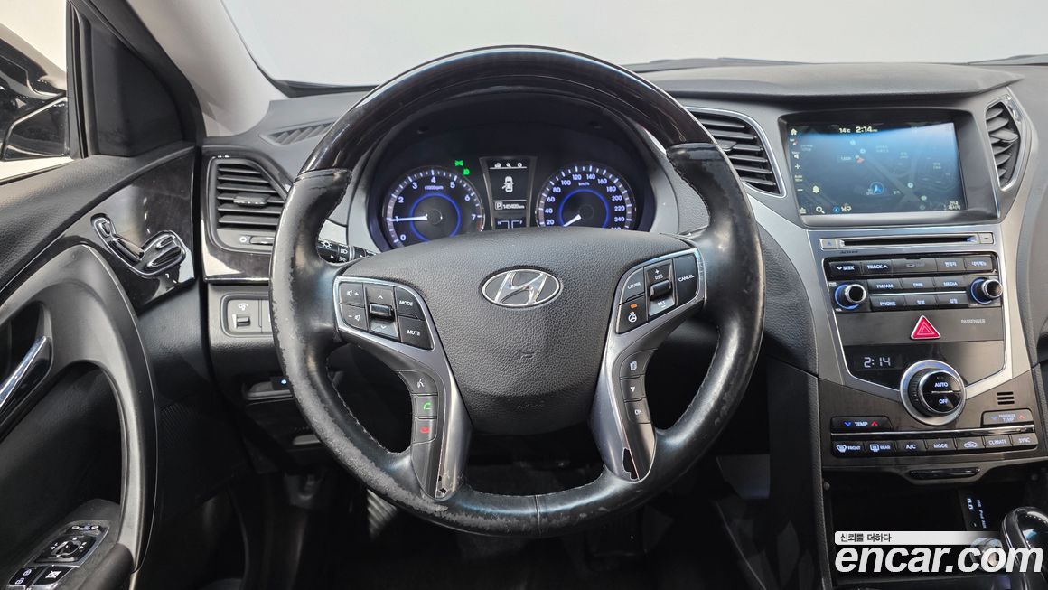 Hyundai Grandeur 2015