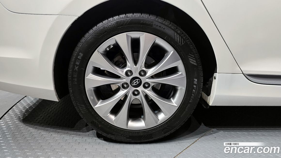 Hyundai Grandeur 2012