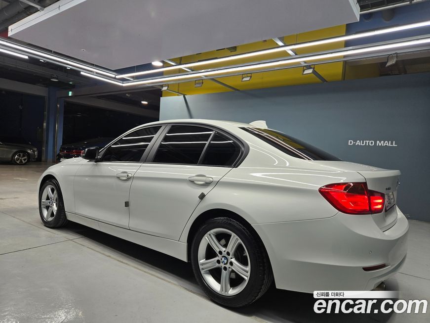 BMW 3-Series 2015