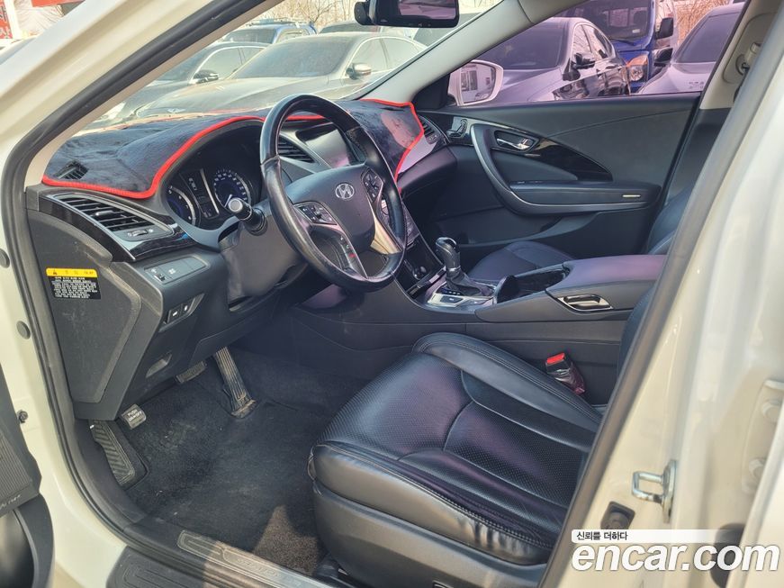 Hyundai Grandeur 2013