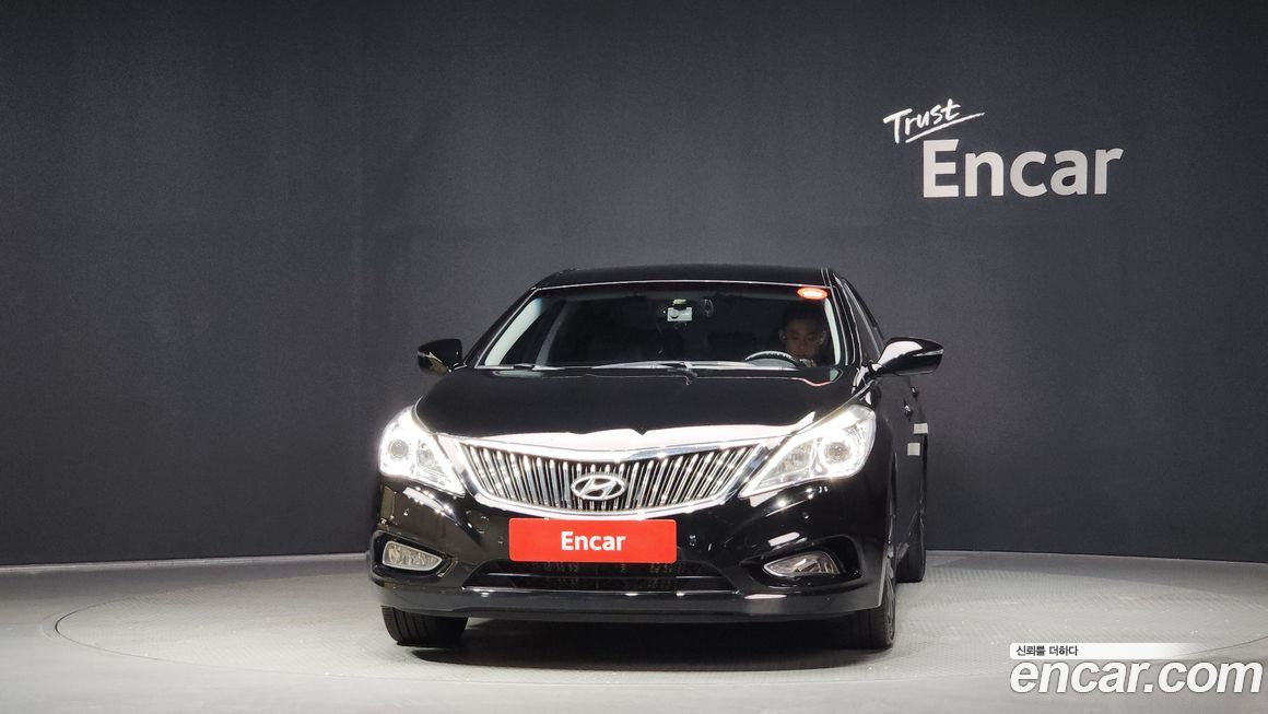 Hyundai Grandeur 2013