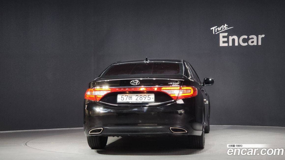 Hyundai Grandeur 2013