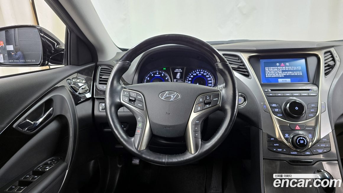 Hyundai Grandeur 2013