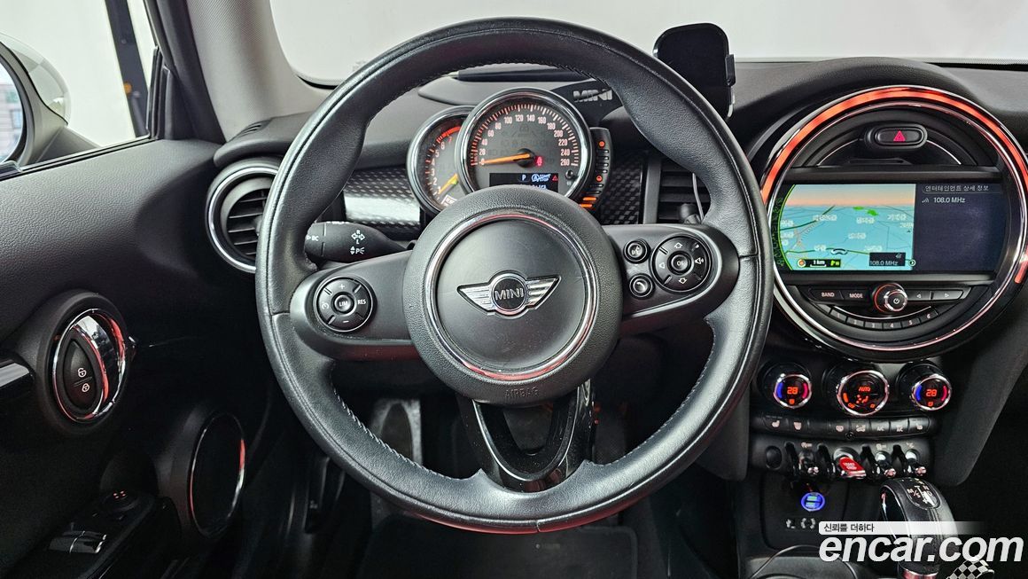 Mini Cooper 2015