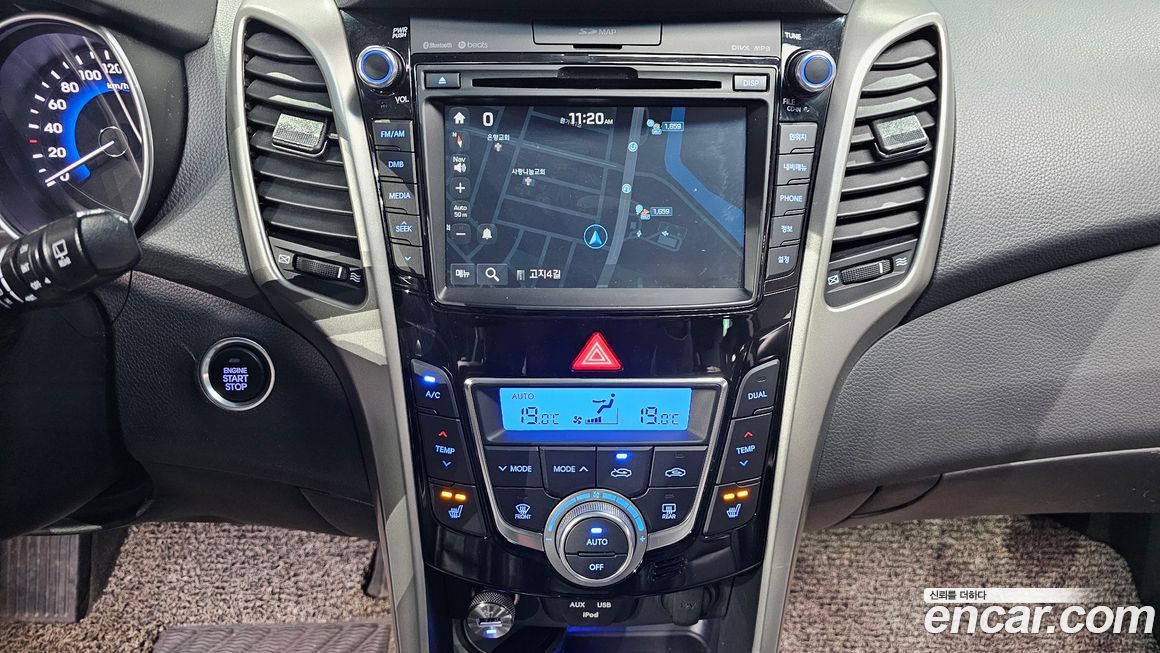 Hyundai i30 2016