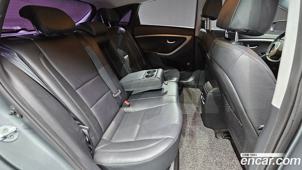 Hyundai i30 2016