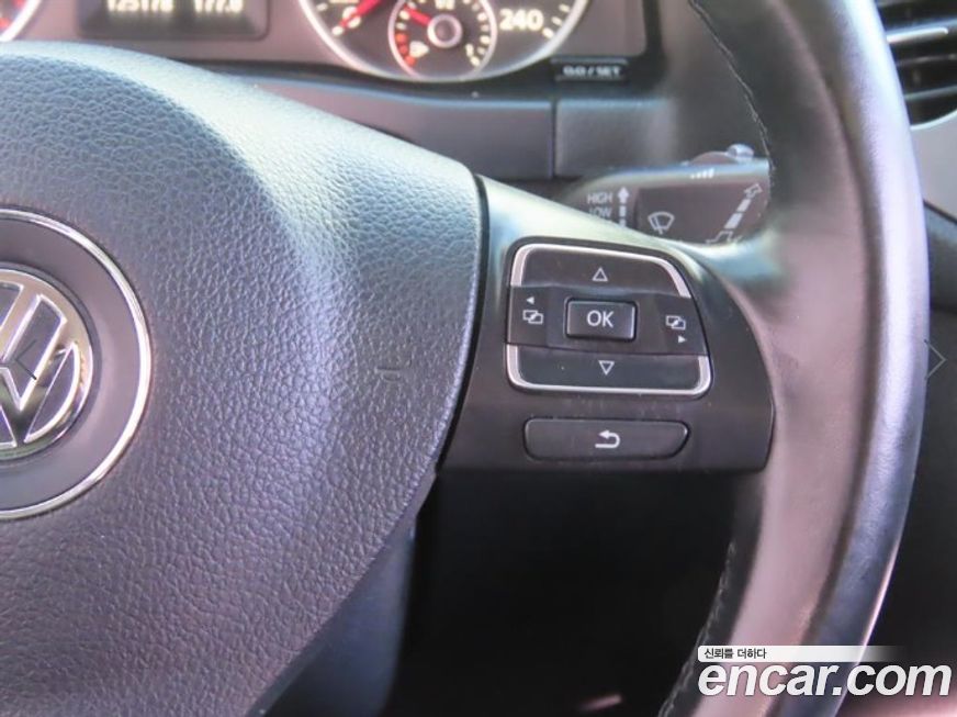 Volkswagen Tiguan 2015