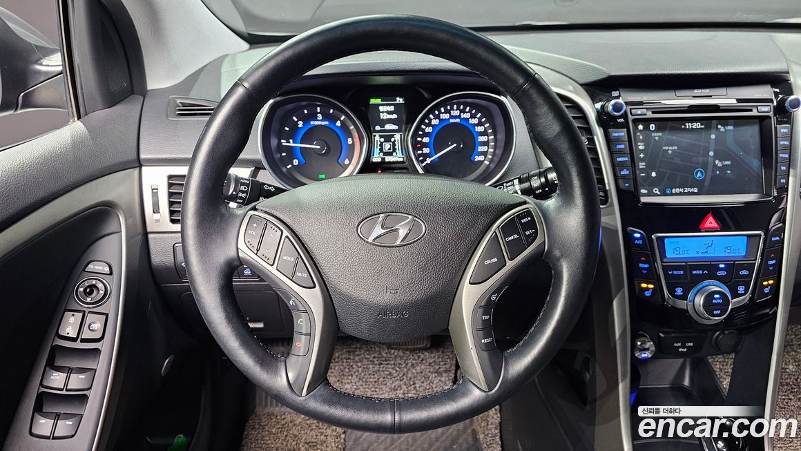 Hyundai i30 2016