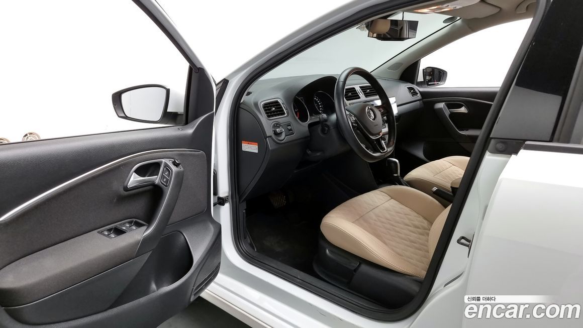 Volkswagen Polo 2016