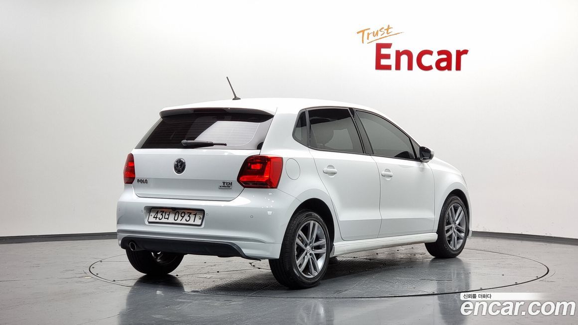 Volkswagen Polo 2016