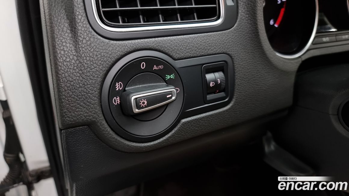 Volkswagen Polo 2016