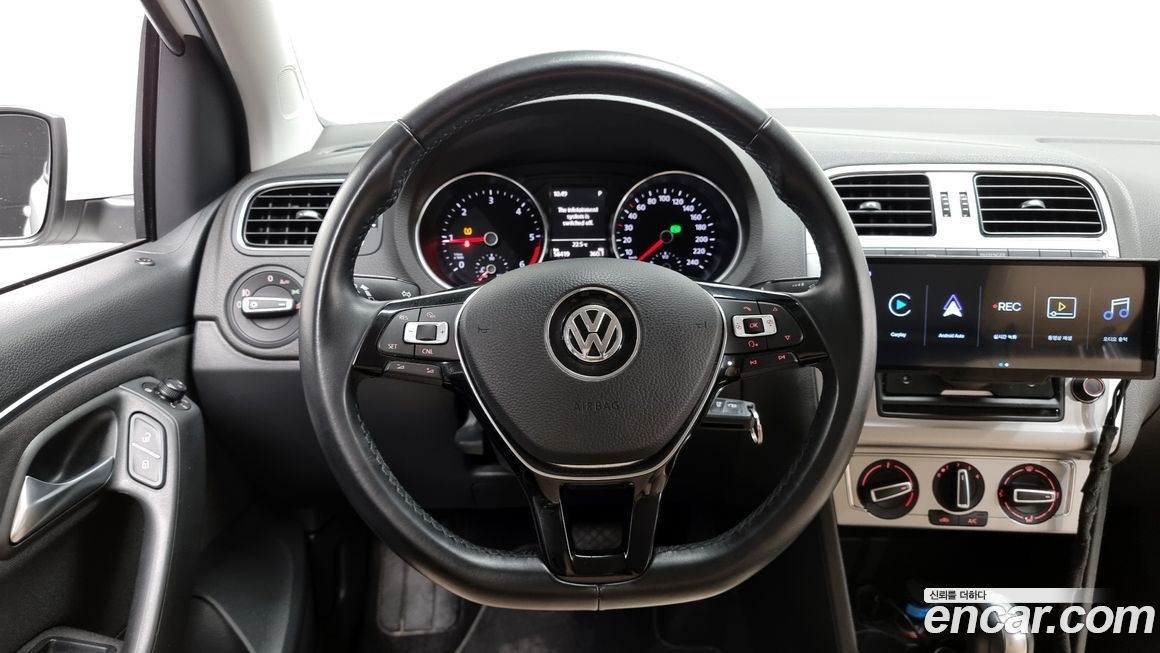 Volkswagen Polo 2016