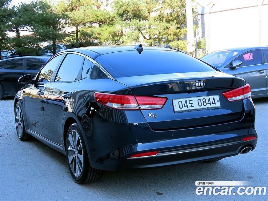 Kia K5 2016