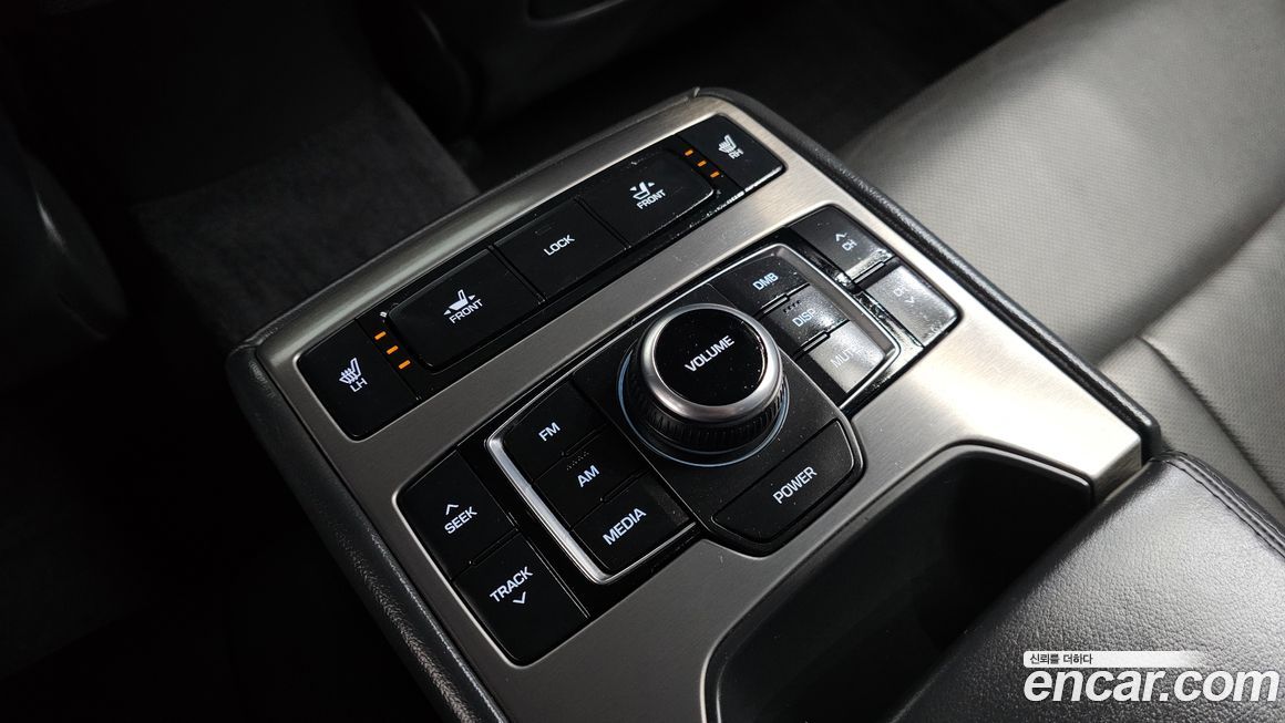 Hyundai Genesis 2014