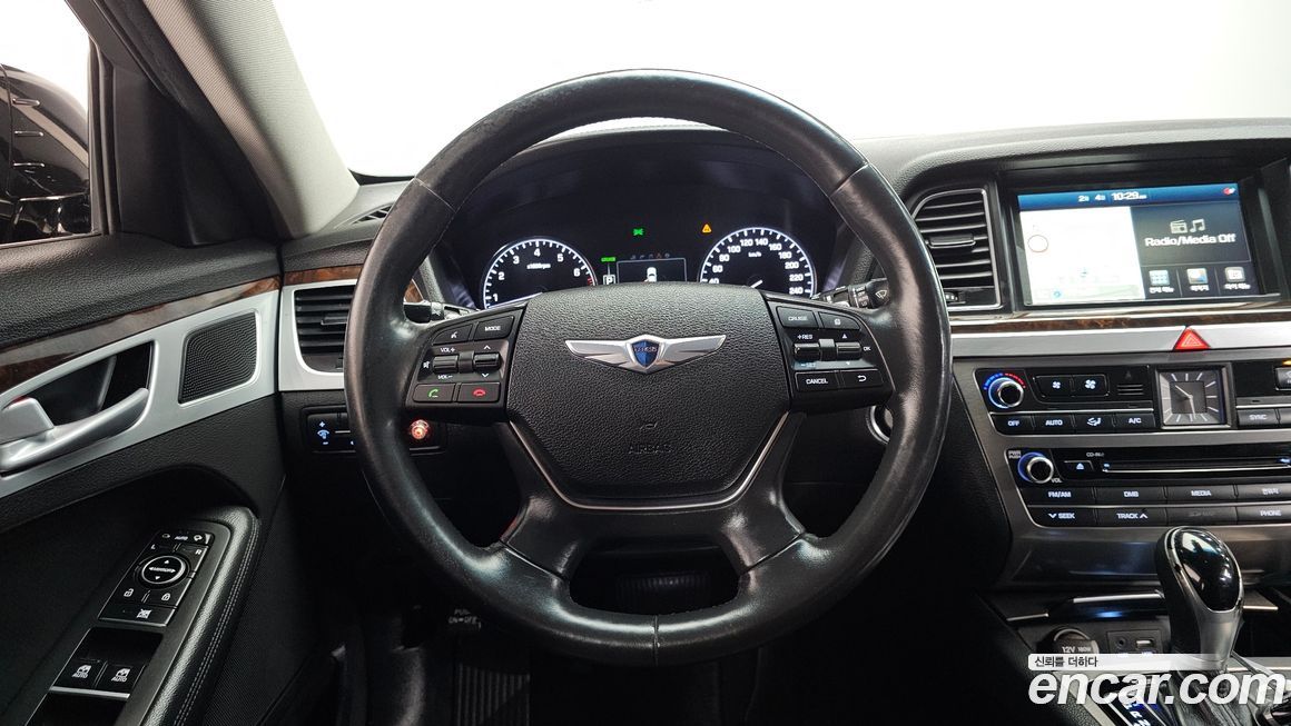 Hyundai Genesis 2014