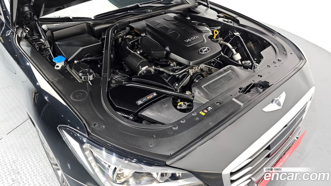 Hyundai Genesis 2014