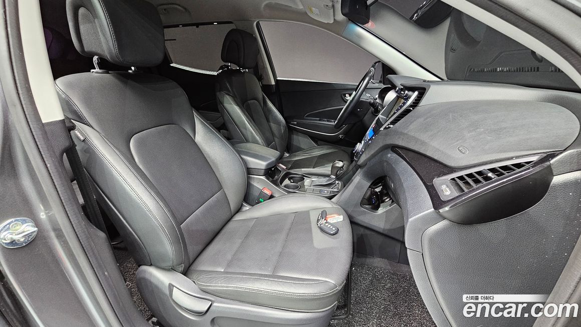 Hyundai Santafe 2015