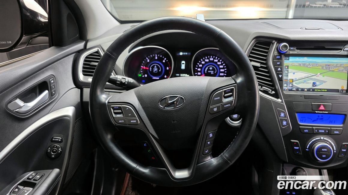 Hyundai Santafe 2015