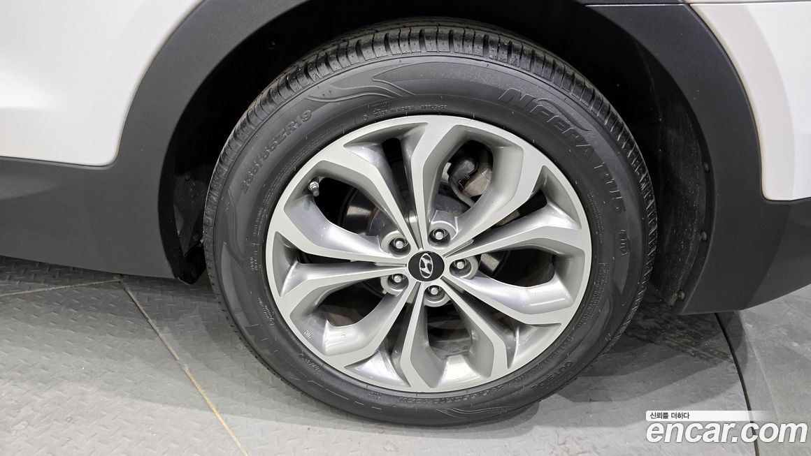 Hyundai Santafe 2015