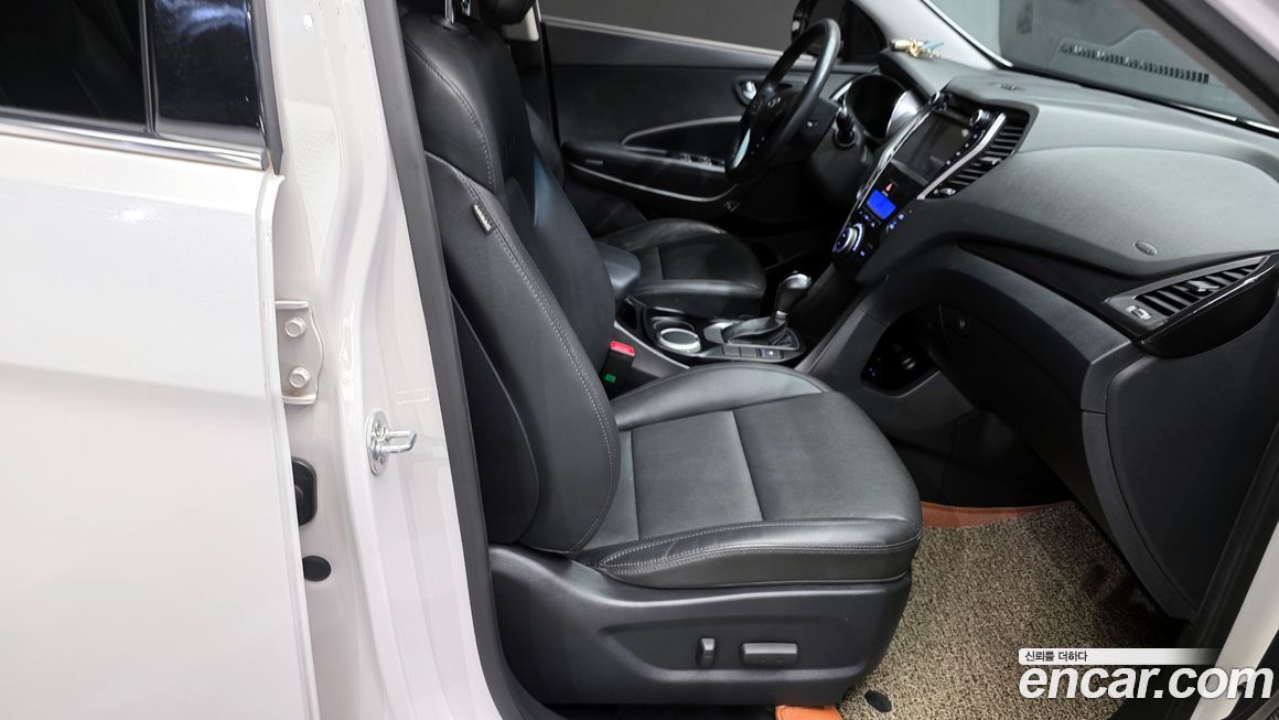 Hyundai Santafe 2015