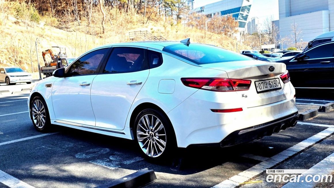 Kia K5 2019
